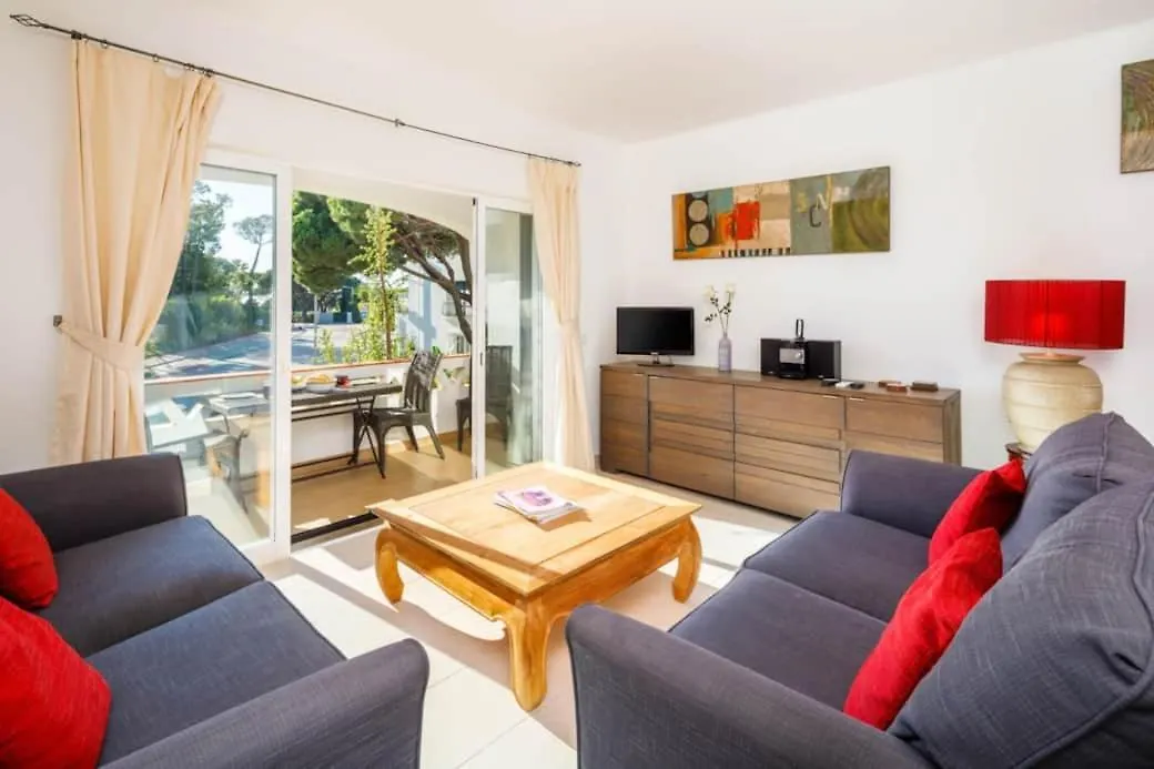 Townhouse Flores Faro 0*,  Portugal